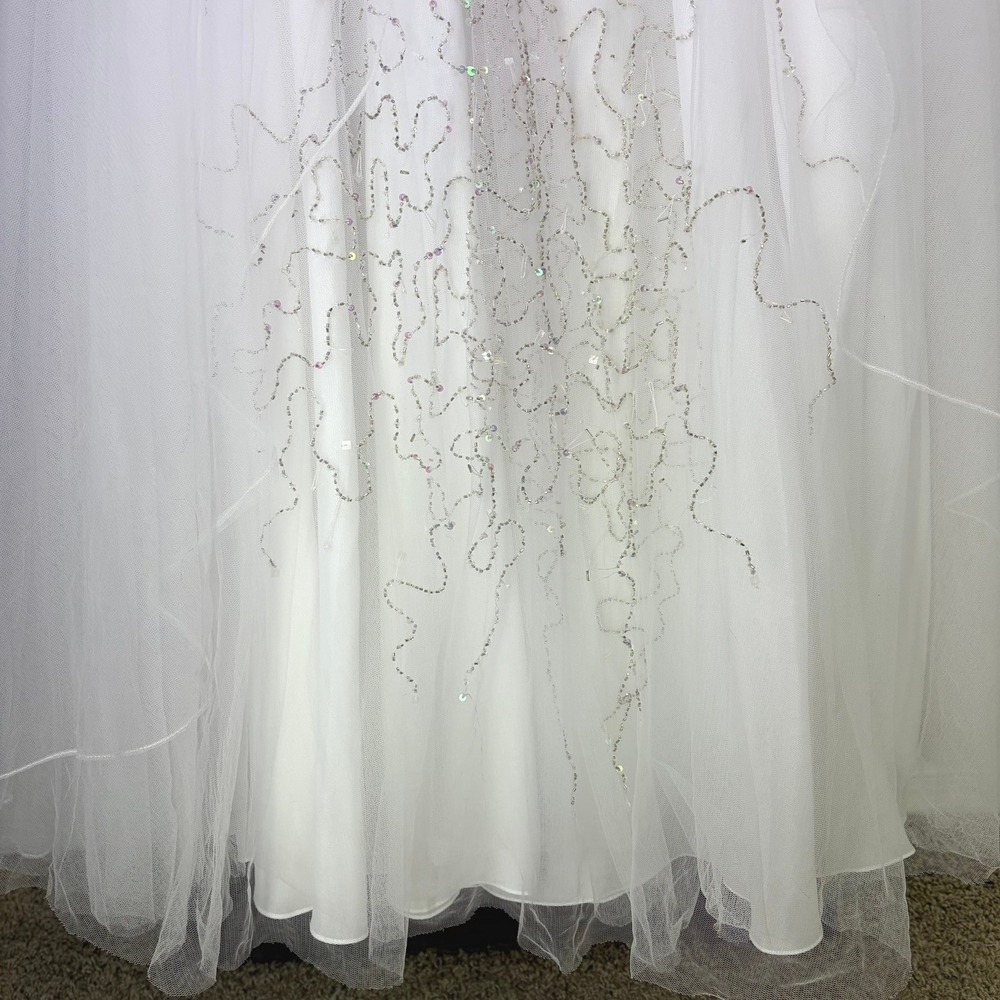 White Beaded Tulle Ball Gown Wedding Dress Basque Waist Strapless Size 12 Flaws - Picture 7 of 16